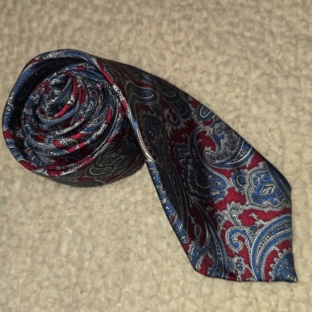 Reed St James Paisley 100% Silk Made In USA